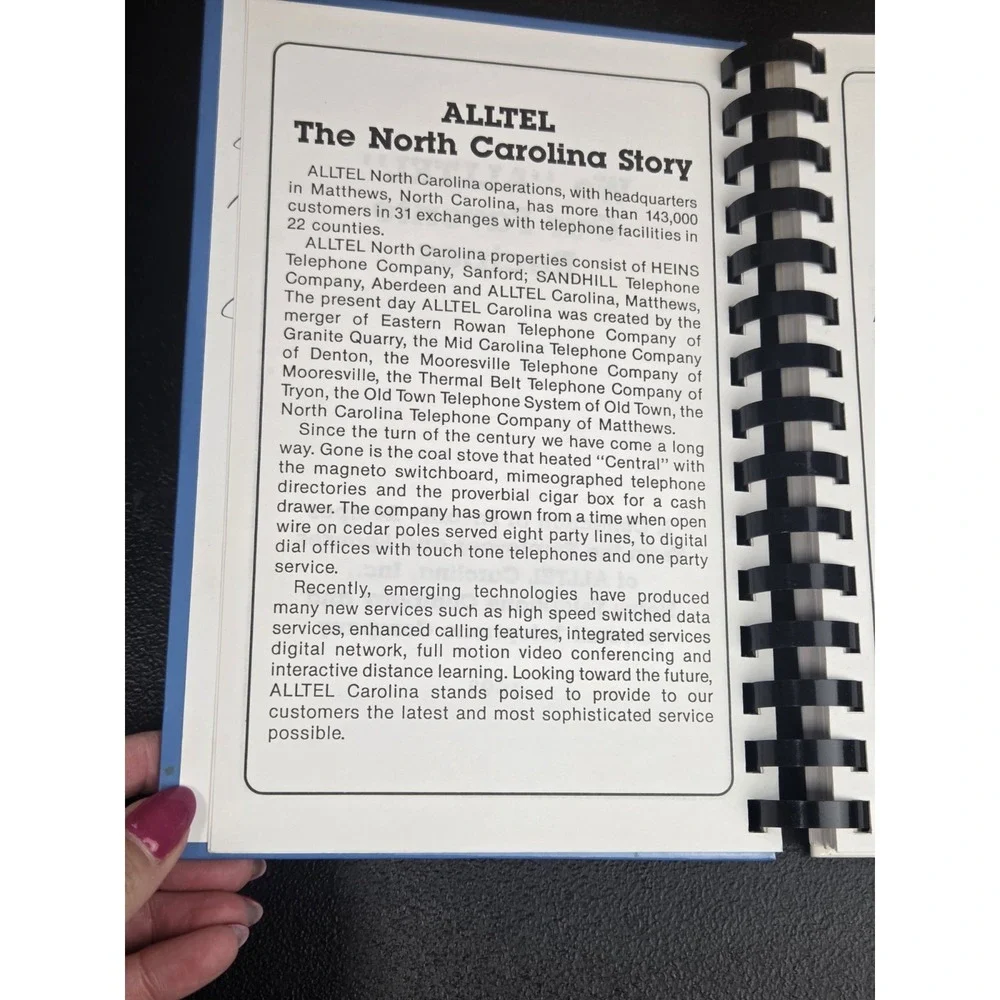 Alltel Carolina Employees Favorite Recipes Cookbook 1993‎